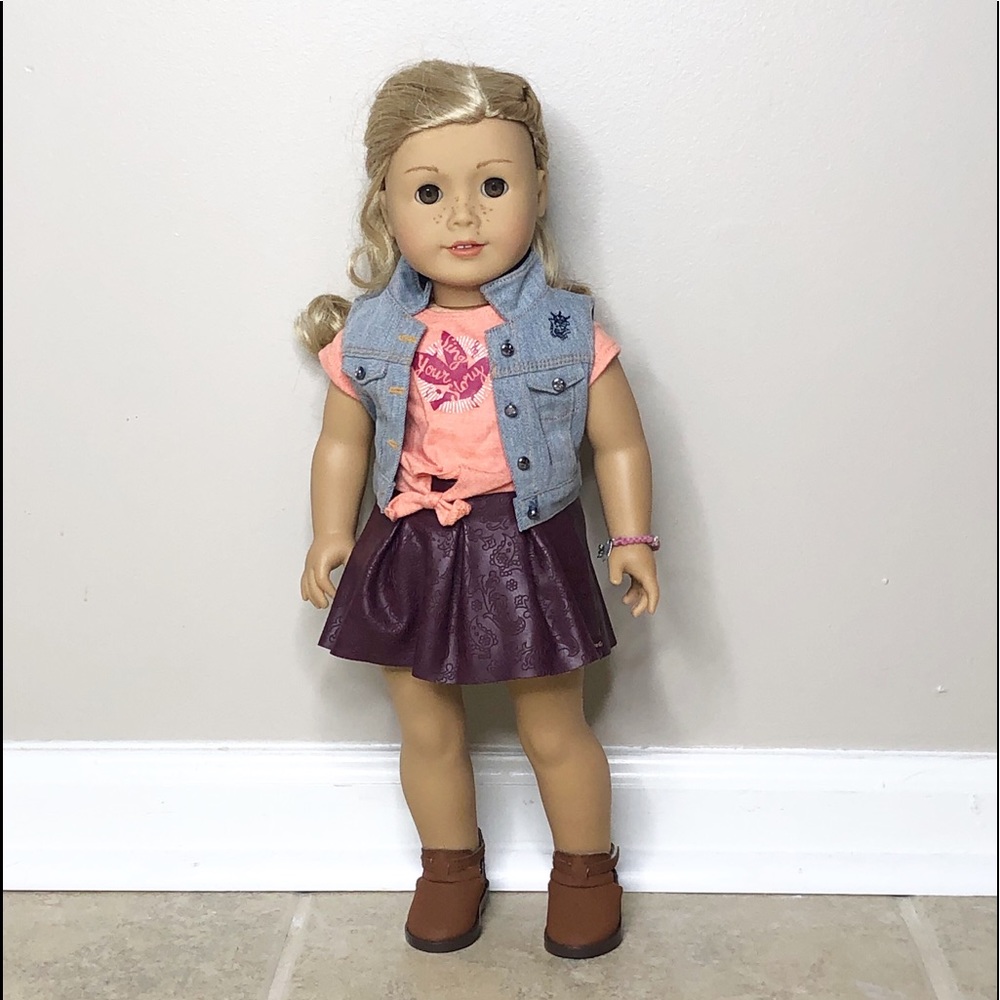 American girl doll Tenny